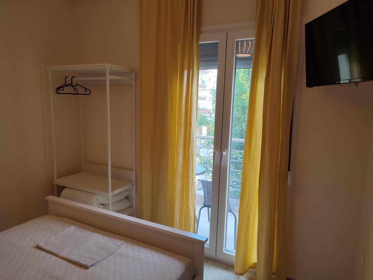 Estrella Rooms Nea Kallikrateia Dış mekan fotoğraf