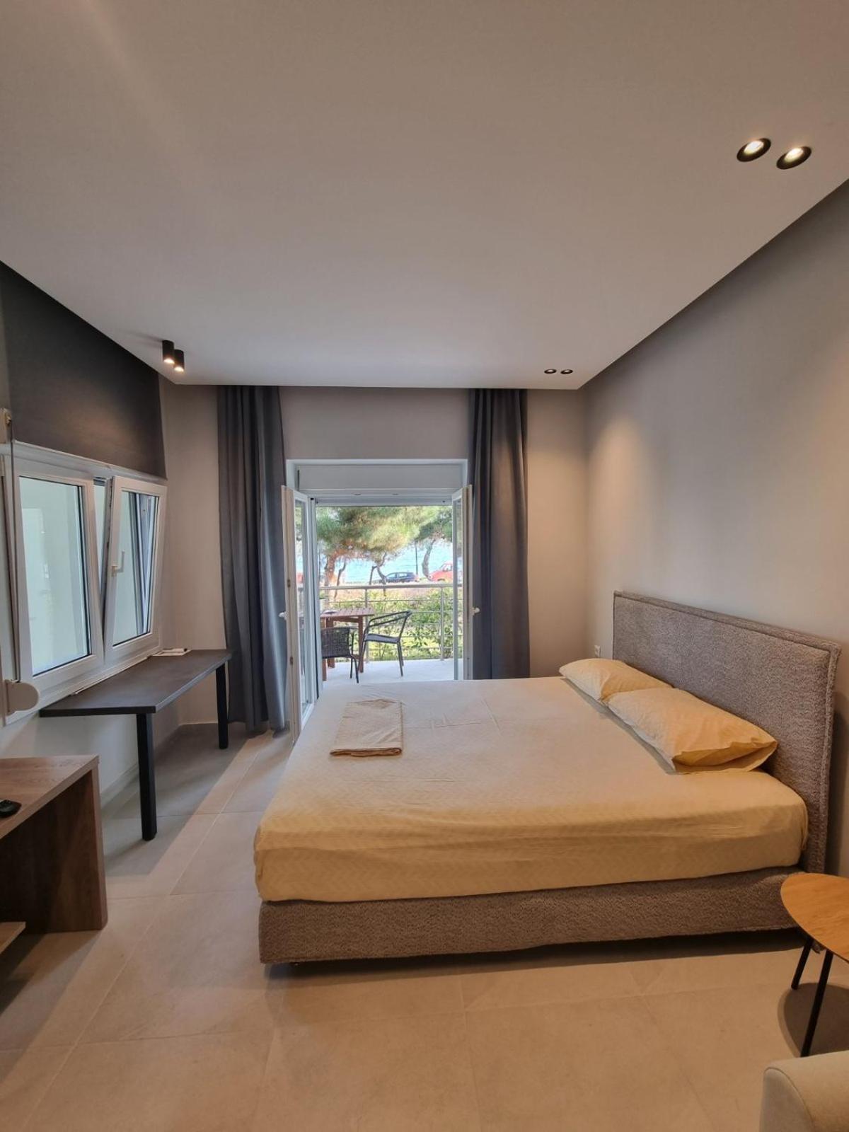 Estrella Rooms Nea Kallikrateia Oda fotoğraf