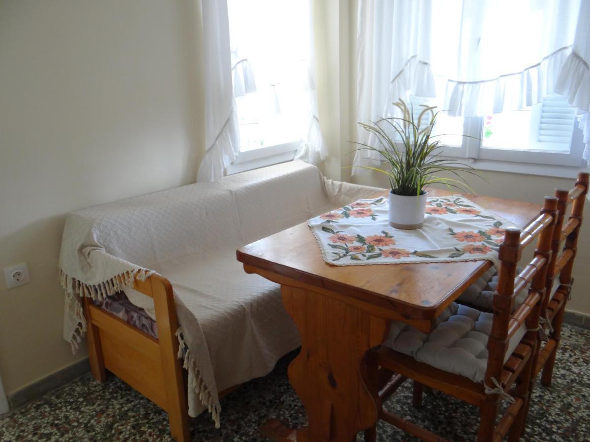 Estrella Rooms Nea Kallikrateia Dış mekan fotoğraf