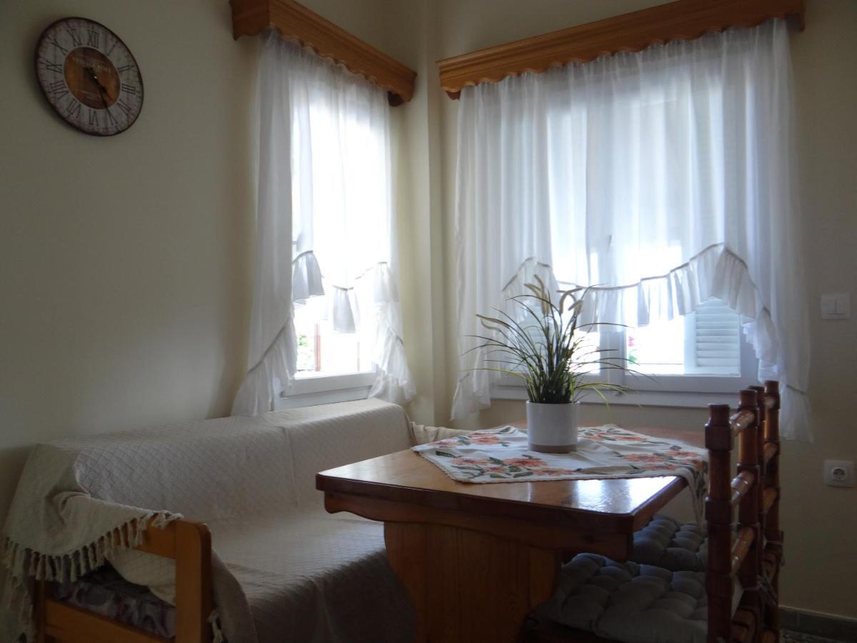 Estrella Rooms Nea Kallikrateia Dış mekan fotoğraf